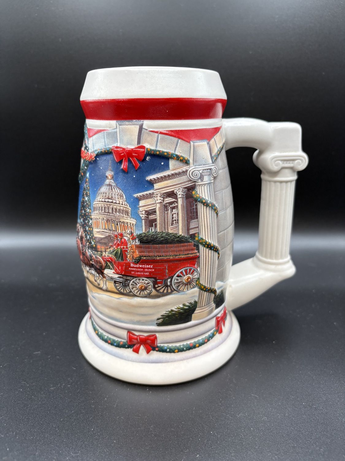 Stein. Brazil. Ceramarte. Budweiser &quot;Holiday at the Capitol&quot; 2001 Holiday Stein. 7&quot;H