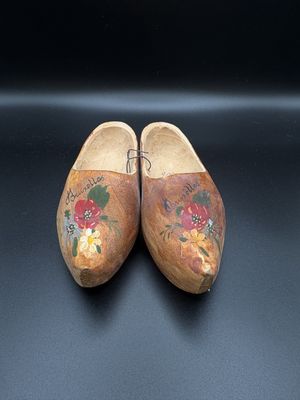 Wood. Belgium. Wooden Clogs Painted w/Flowers &amp; "Bruxelles" (Brussels, Belgium). 5.5"L