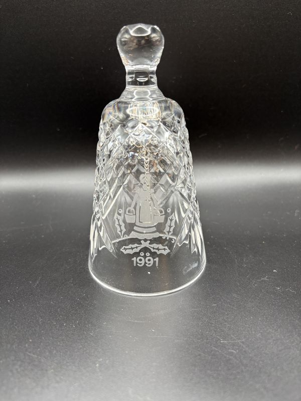 Crystal. Ireland. Waterford. Annual Bell. 1991. &quot;Maids a Milking&quot;. 5&quot;H