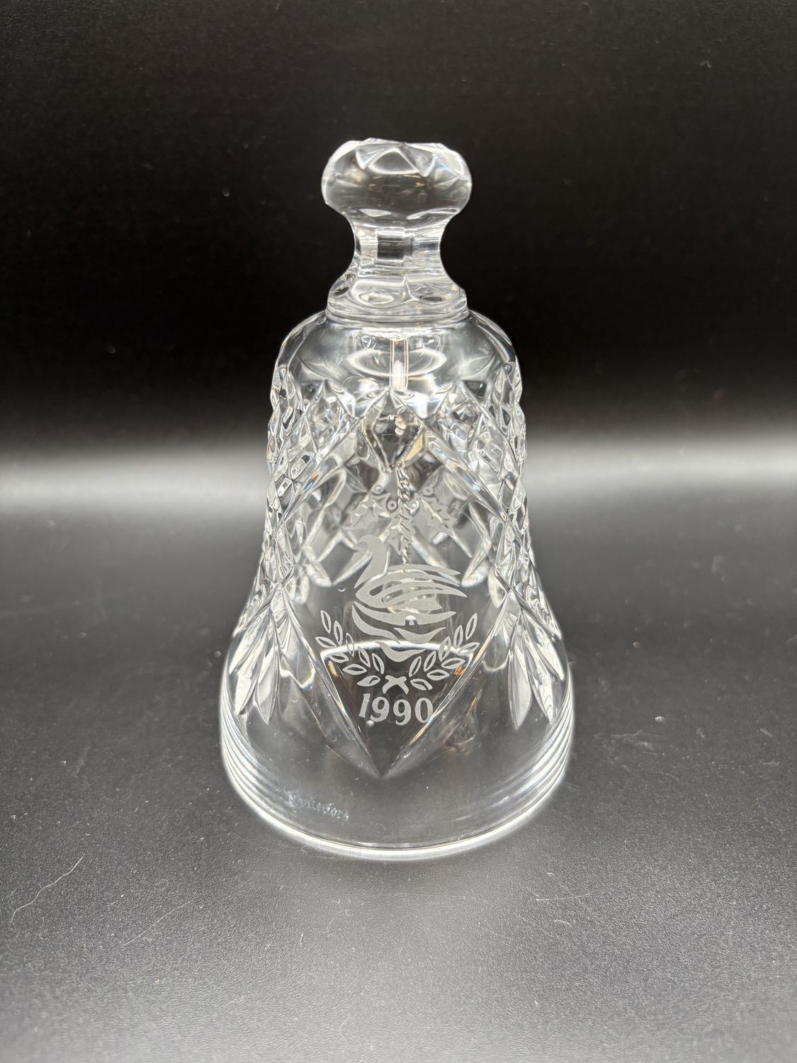 Crystal. Ireland. Waterford. Annual Bell. 1990. &quot;Seven Swans Swimming&quot;. 5&quot;H