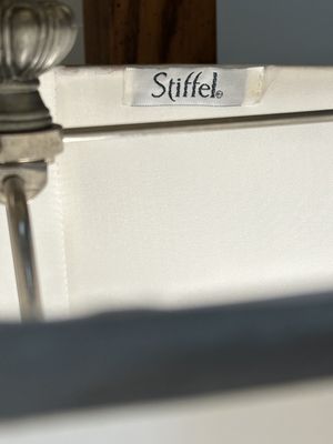 Lighting. USA. Stiffel. Table Lamp (Pair). Pewter Finish. Include Shades. 27.5"H