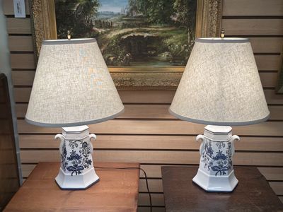 Lighting. Table Lamp (Pair). White &amp; Blue Onion Design with Shades. 23"H