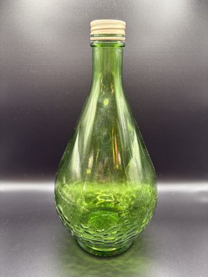 Glass. USA. Gallo. Half Gallon Flavor-Guard Bottle. Green. 12"H