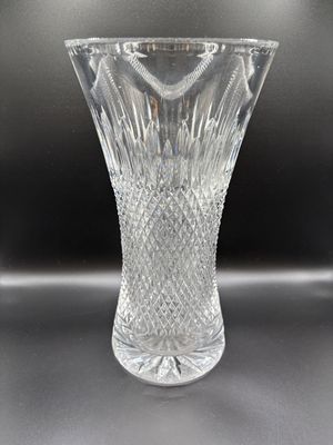 Crystal. Vase. Diamond Cut. 11.75"H