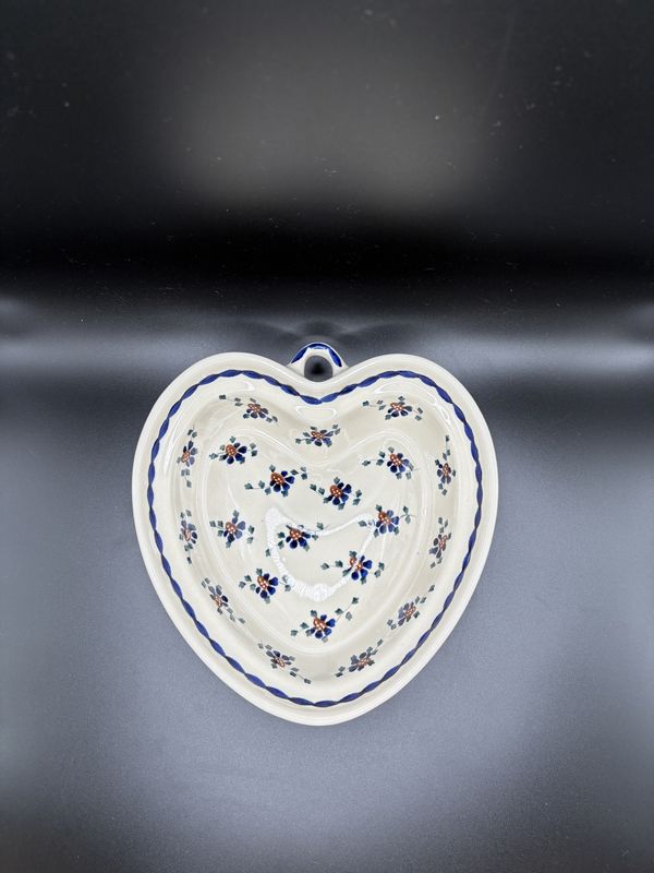 Polish Pottery. Poland. Heart-shaped Bowl. Off-white w/Blue &amp; Brown Flowers. 8&quot;W