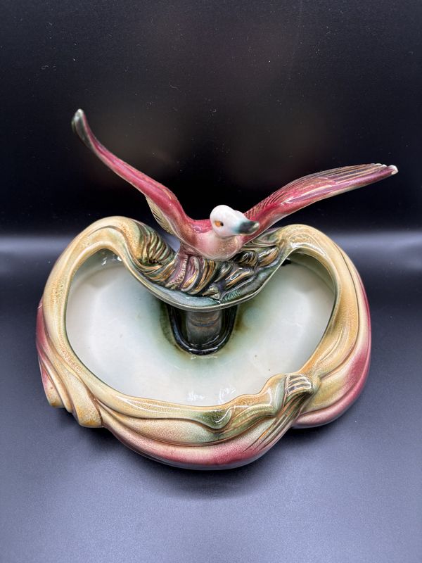 Pottery. USA. Hull. Planter. Flying Mallard. Green. 11"W