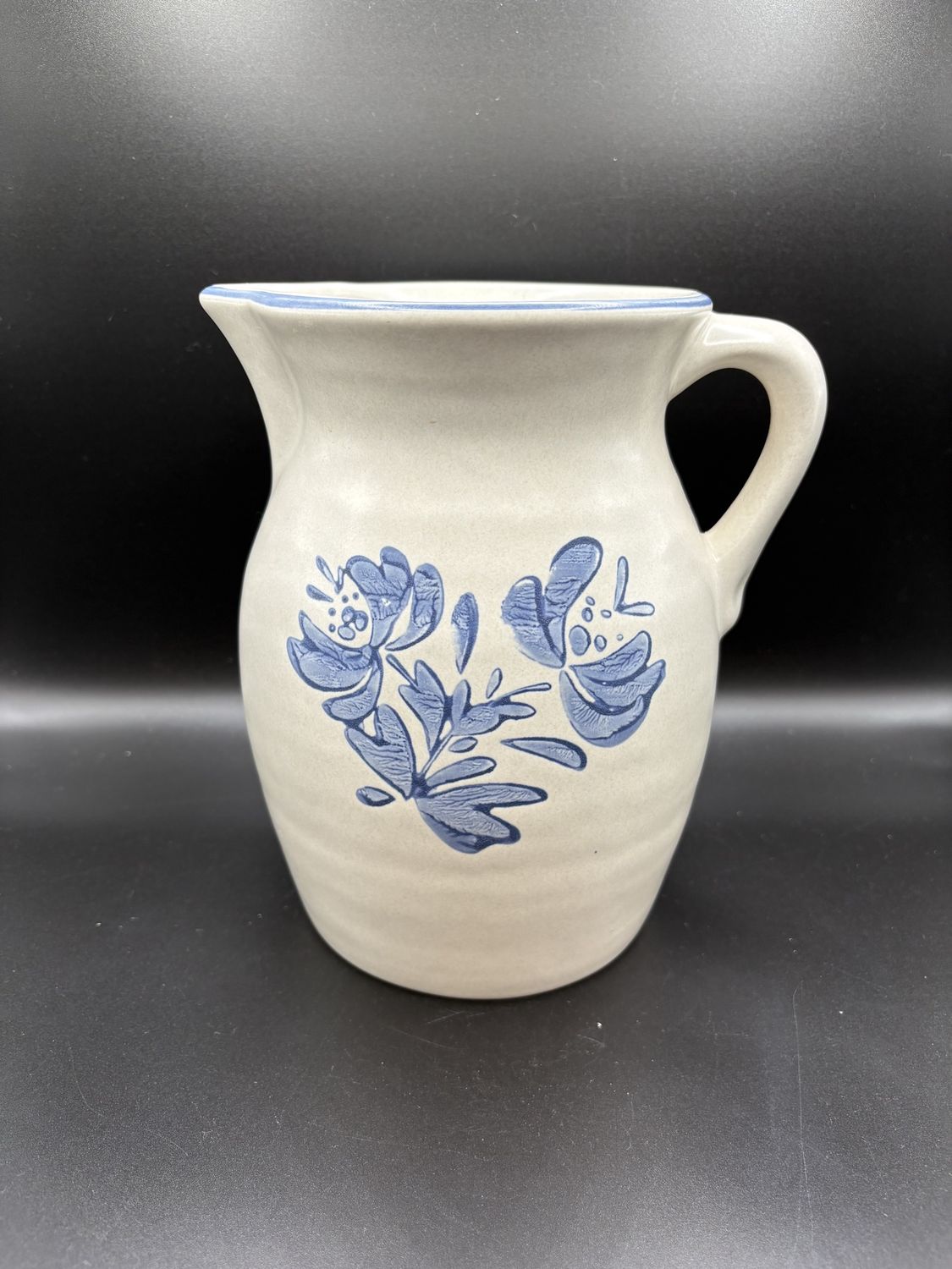 Pottery. USA. Large Pfaltzgraff Yorktowne pitcher. 7.5&quot;W x 8&quot;H