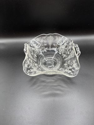 Glass/crystal. USA. Cambridge rose point handled basket. 6"W x 3.25"H