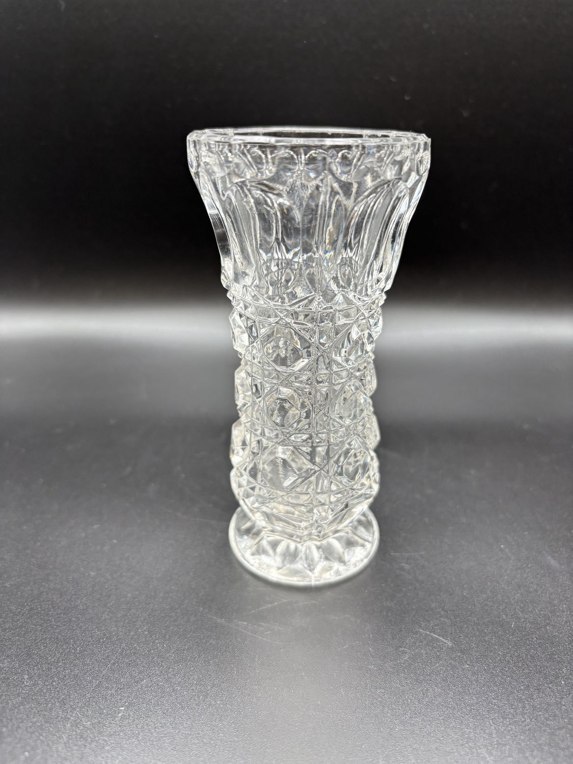Crystal. Germany. Lausitzer. Bleikristall Vase. 4.75&quot;H