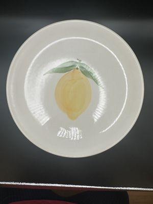 Ceramic. Portugal. Cake Stand. White w/Yellow Lemon. 9"W