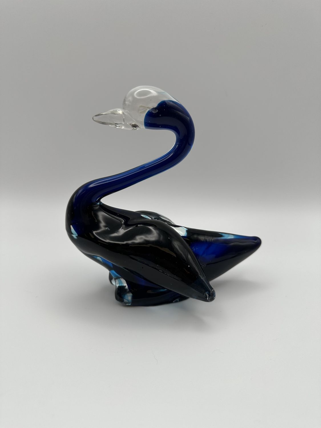 Figurine. Japan. Kreiss. Handblown Glass Swan. Dark Blue. Vintage. 5&quot;H