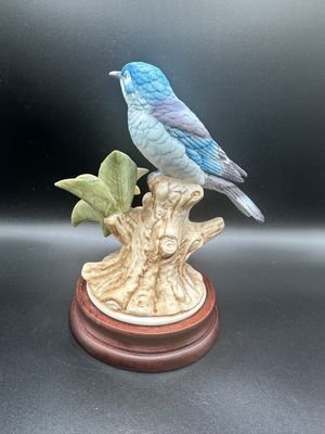 Figurine. Japan. Andrea by Sadek. Blue Jay w/ Yellow Lily. 6.25"H