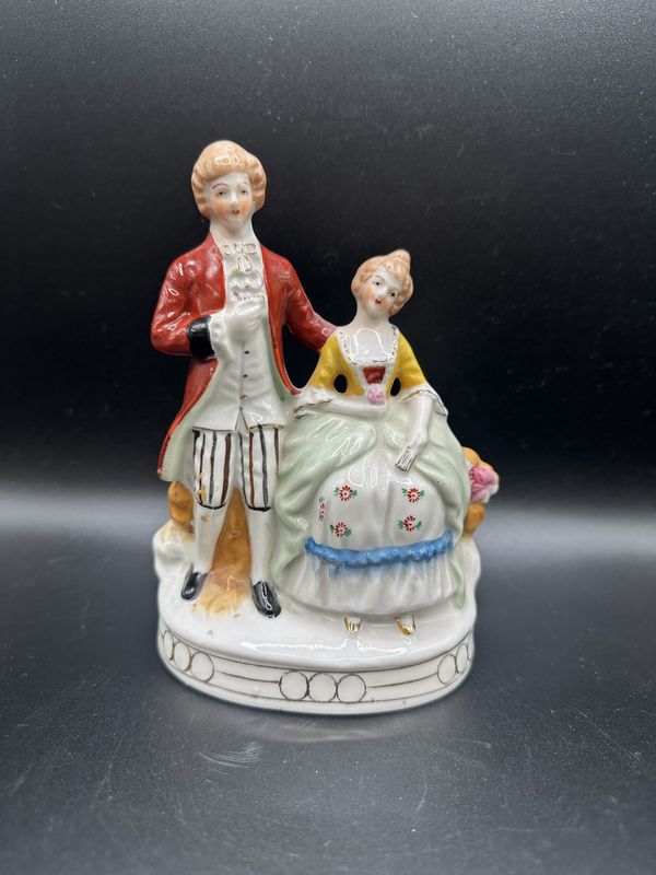 Figurine. Occupied Japan. Maruyama. Vintage Man &amp; Woman. 5.5&quot;H