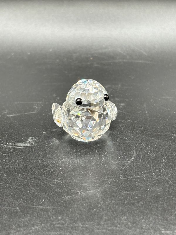 Figurine. Austria. Swarovski. Baby Sparrow w/Silver Beak. 1&quot;H