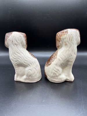 Figurine. England. Staffordshire Pottery. Sponge-decorated Dogs. Brown &amp; White w/ Yellow Collars. Antique (1800s). 5.5"H