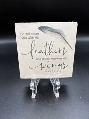 Home Decor. USA. Highland Home. Wooden Block [NEW]. Cover with Feathers Decorative Block. 4"W