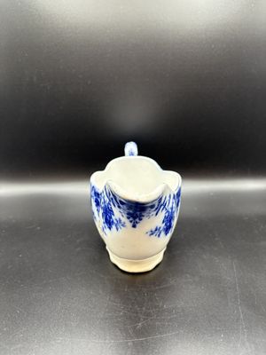 Porcelain. England. Ridgways. Gravy Boat. Osborne Flow Blue. 9"L x 3.5"W x 4"H