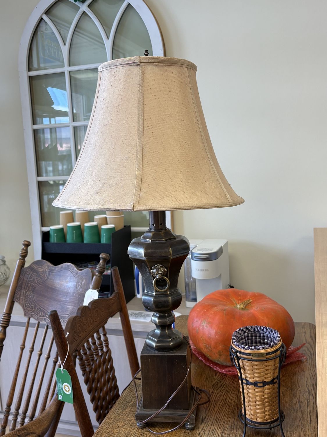 Lighting. Table Lamp w/Shade. Lions Head Rings. Bronze Finish. 31&quot;H