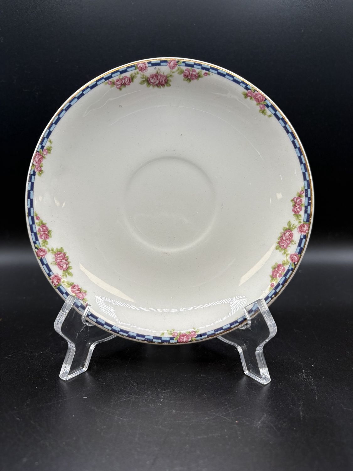Dishes. Floral Plate Set. 4pc Saucer/Plate Set. 6&quot;W