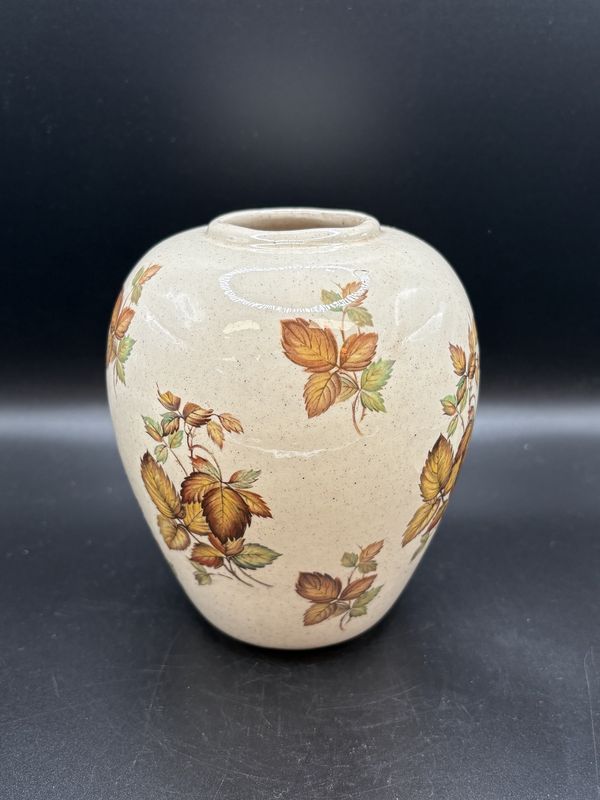 Ceramic. Japan. Ginger Jar w/Fall Leaf Images. 6&quot;H