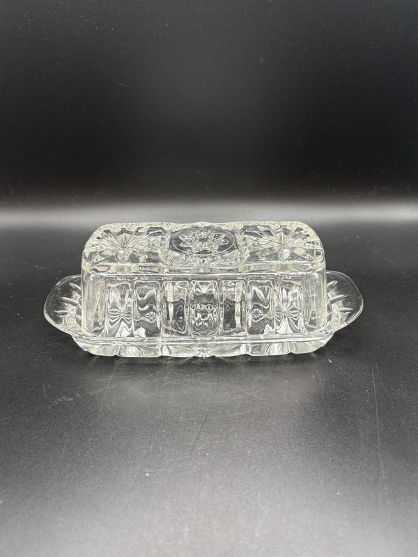 Glass. USA. Anchor Hocking. Butter Dish with Lid. 7.5&quot;L x 3&quot;W