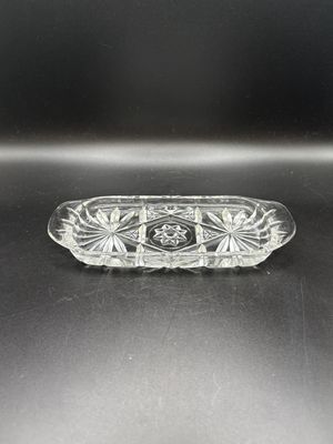 Glass. USA. Anchor Hocking. Butter Dish with Lid. 7.5"L x 3"W