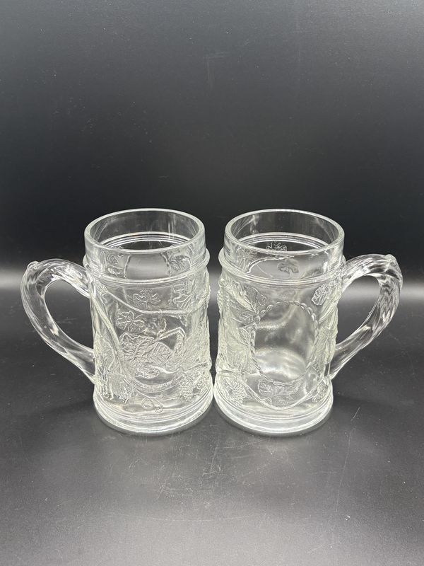 Stein. Clear Glass Mugs w/ Grapevine Pattern. Set of 2. 5&quot;H