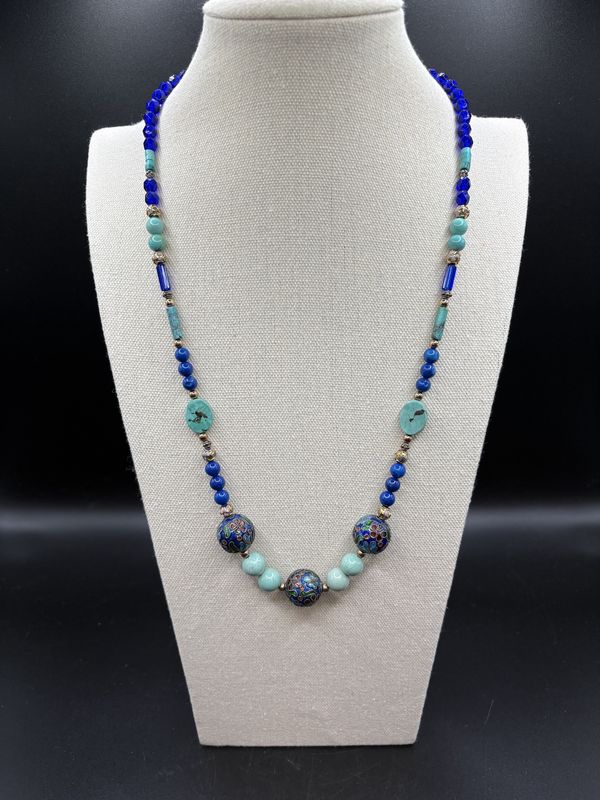 Jewelry. Czech Republic. Glass Turquoise Howlite Lapis Necklace. 24&quot;L