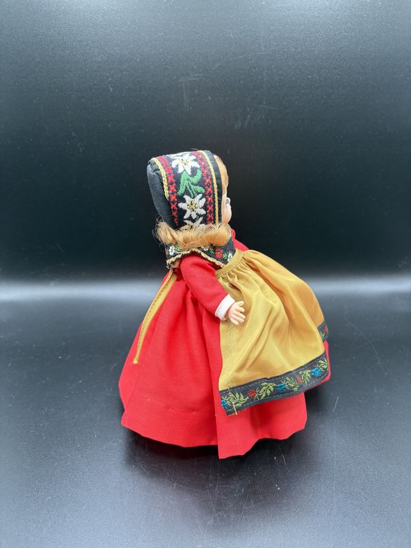 Dolls. USA. Madame Alexander. Sweden Doll w/ Stand. 7.5"H