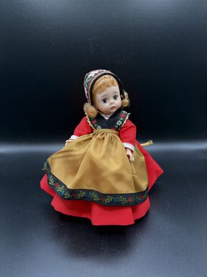 Dolls. USA. Madame Alexander. Sweden Doll w/ Stand. 7.5"H