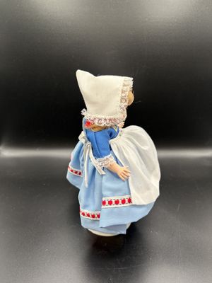 Dolls. USA. Madame Alexander. Netherlands Doll w/ Stand &amp; Original Box. 8"H