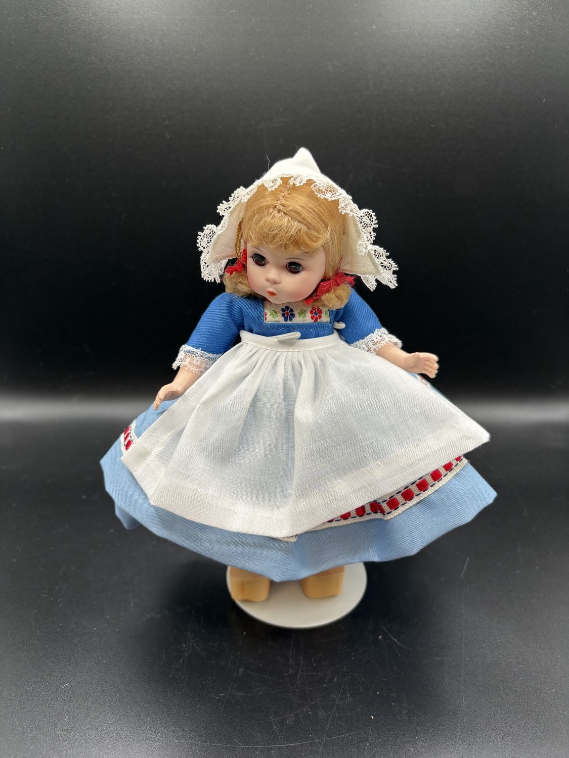 Dolls. USA. Madame Alexander. Netherlands Doll w/ Stand &amp; Original Box. 8&quot;H