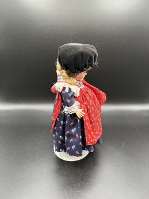 Dolls. USA. Madame Alexander. Germany Doll w/ Stand &amp; Original Box. 8.5"H
