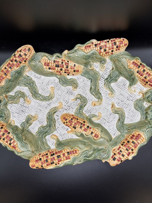 Dishware. USA. Majolica Corn Platter w/ Basket-Weave Background. 16&quot;L