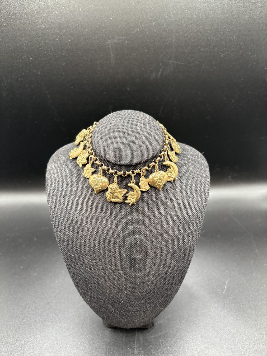 Jewelry. Italy. Bracelet. 14K Yellow Gold Charm Bracelet w/Moon &amp; Star Charms. 12 grams. 7.5&quot;L