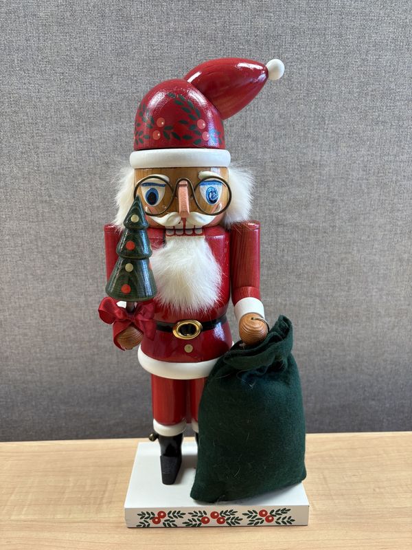 Nutcracker. Germany. Expertic. Santa Claus with Holly Base. 14.50"H