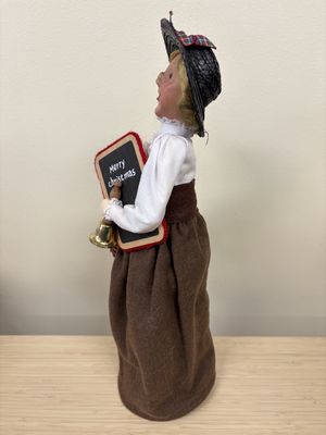 Figure. USA. Byers' Choice. Caroling Female Teacher. 14"H