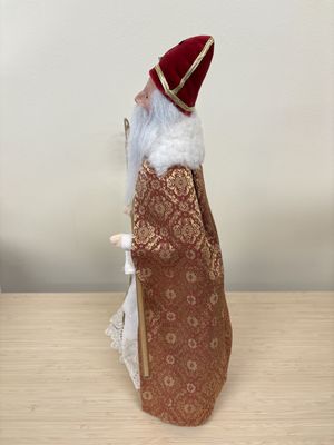 Figure. USA. Byers' Choice. Saint Nicholas. 13"H