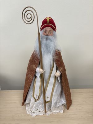 Figure. USA. Byers' Choice. Saint Nicholas. 13"H