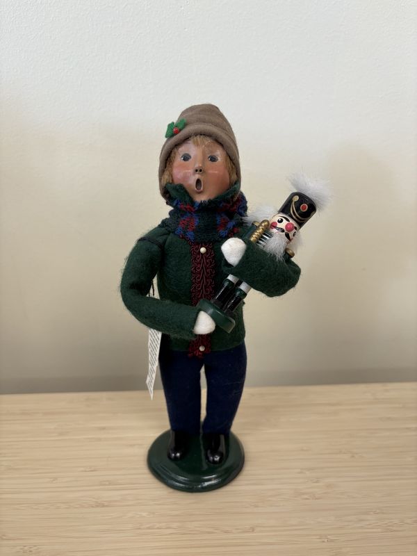 Figure. USA. Byers&#39; Choice. Child with Nutcracker. 10&quot;H