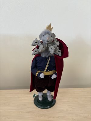 Figure. USA. Byers' Choice. Rat King. 11"H