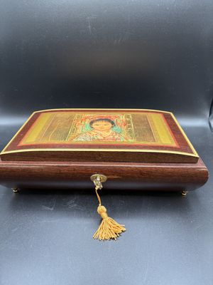 Jewelry/Music Box. Italy. Wooden Music Box featuring "Shizue" by Edna Hibel. 11"L x 6"W x 3"H