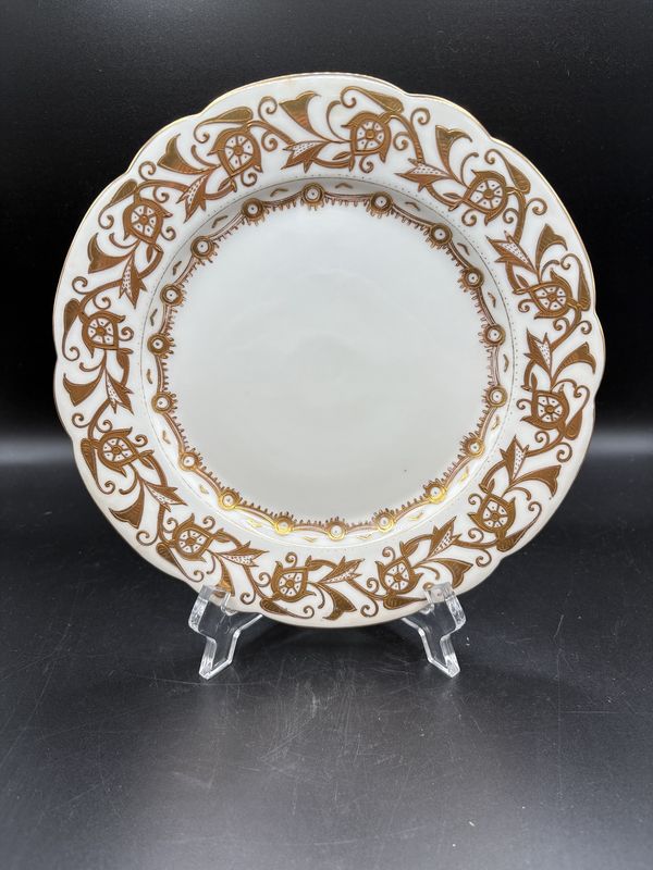Porcelain. Austria. C.F. Boseck &amp; Co. Imperial Vienna. Dinner Plate w/ Gold Gilt &amp; Trim Decoration (Set of  11). 8.5&quot;W