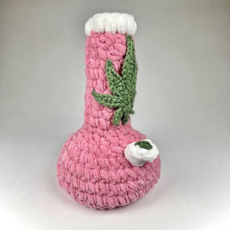 Plush Waterpipe w/ Leaf (LG)