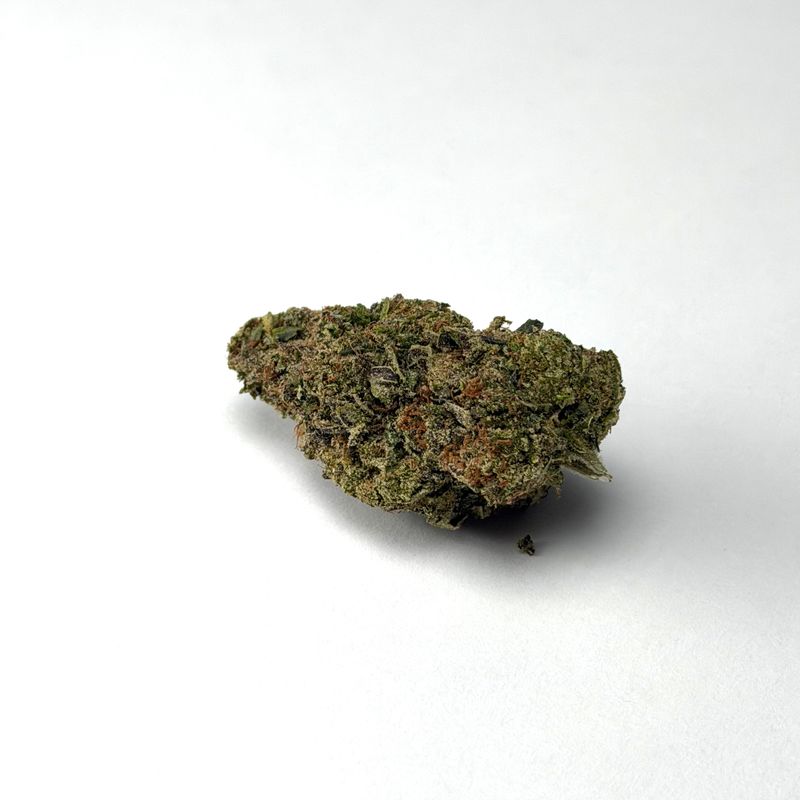 Wedding Crasher THCA Flower 28.97% (H)