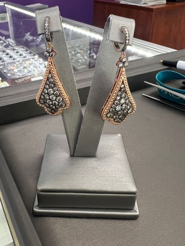 Diamonds Dangle Drop earrings