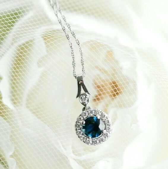 Diamond & Sapphire Necklace