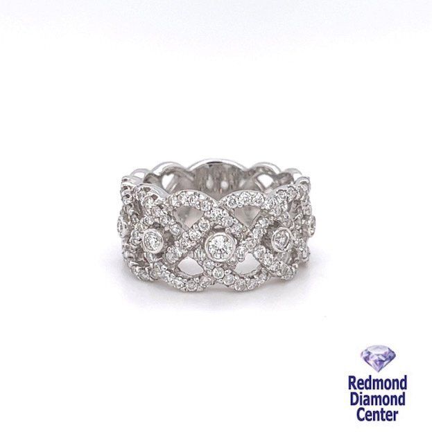 18K White Gold Twisted Diamond Band Ring