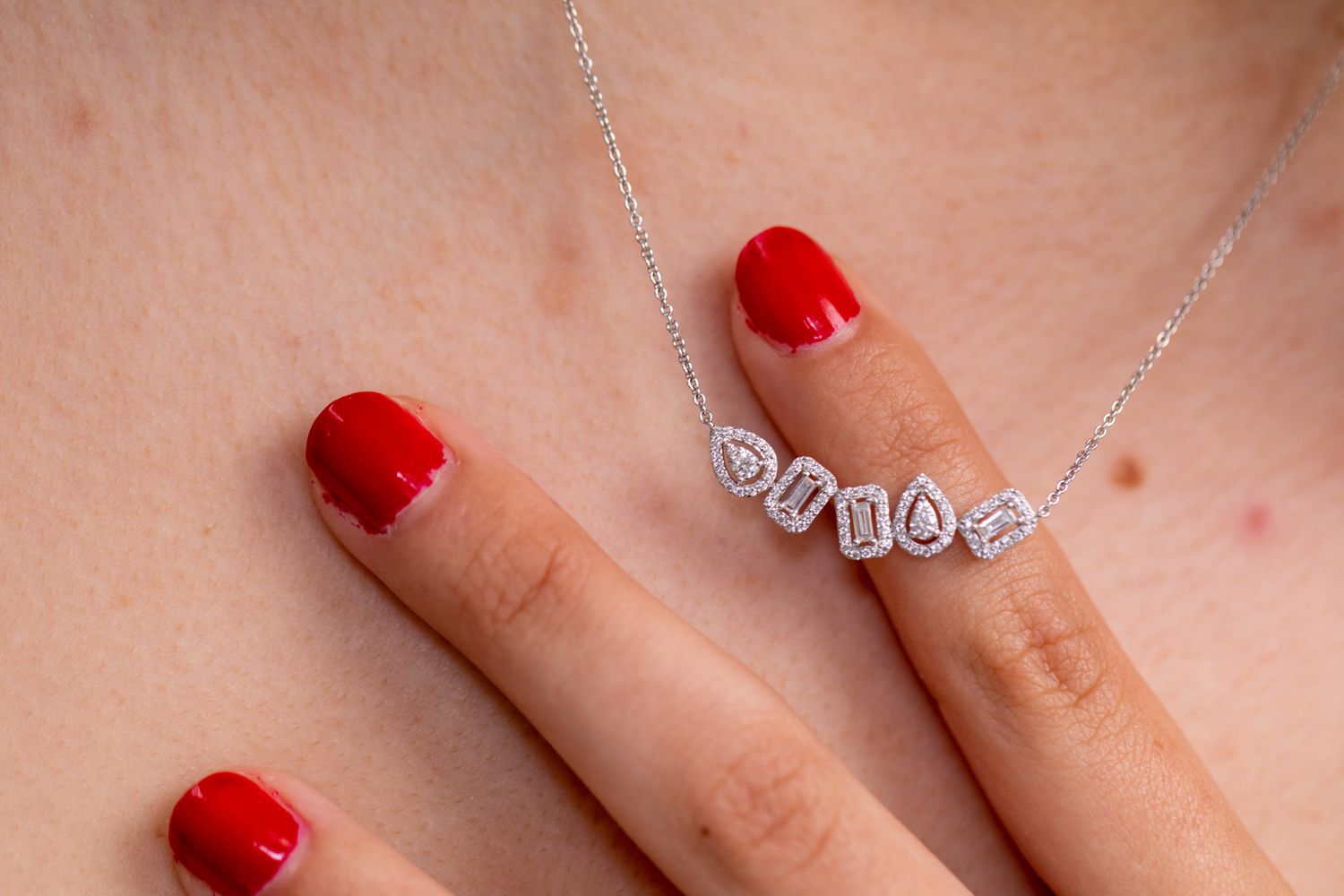 Multi-Cut Diamond Necklace