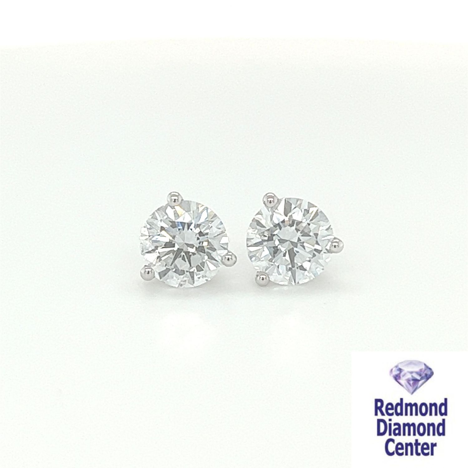1.30ctw Lab Grown Diamond Studs  F VS1